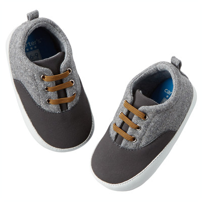 [29785A47] Carter&#039;sCasual Crib Shoes